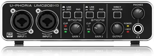 AMPLIFICADOR DOS CANALES                                          (U-PHORIA)  UMC202HD